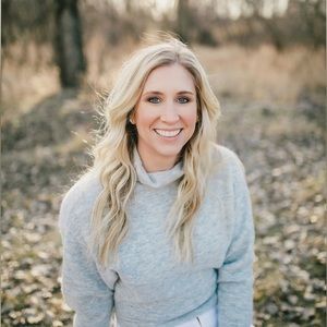 Meet your Posher, Nicole